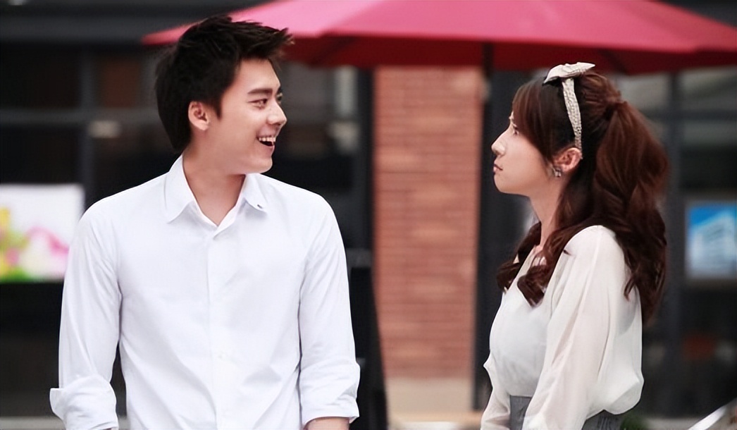 李易峰|李易峰又摊大事!肇事逃逸、私交混乱,痴情人设只是表象