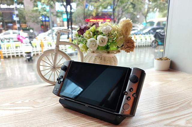 GPD|GPDWIN3真实游戏体验，让人心动的新款掌机