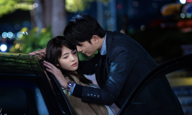 反派|《不期而至》开分6.7，三方反派已明牌，谭深马甲都掉落了