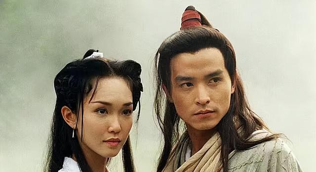 李铭顺|51岁范文芳和老公李铭顺同框，李铭顺胡须花白显沧桑，儿子才8岁