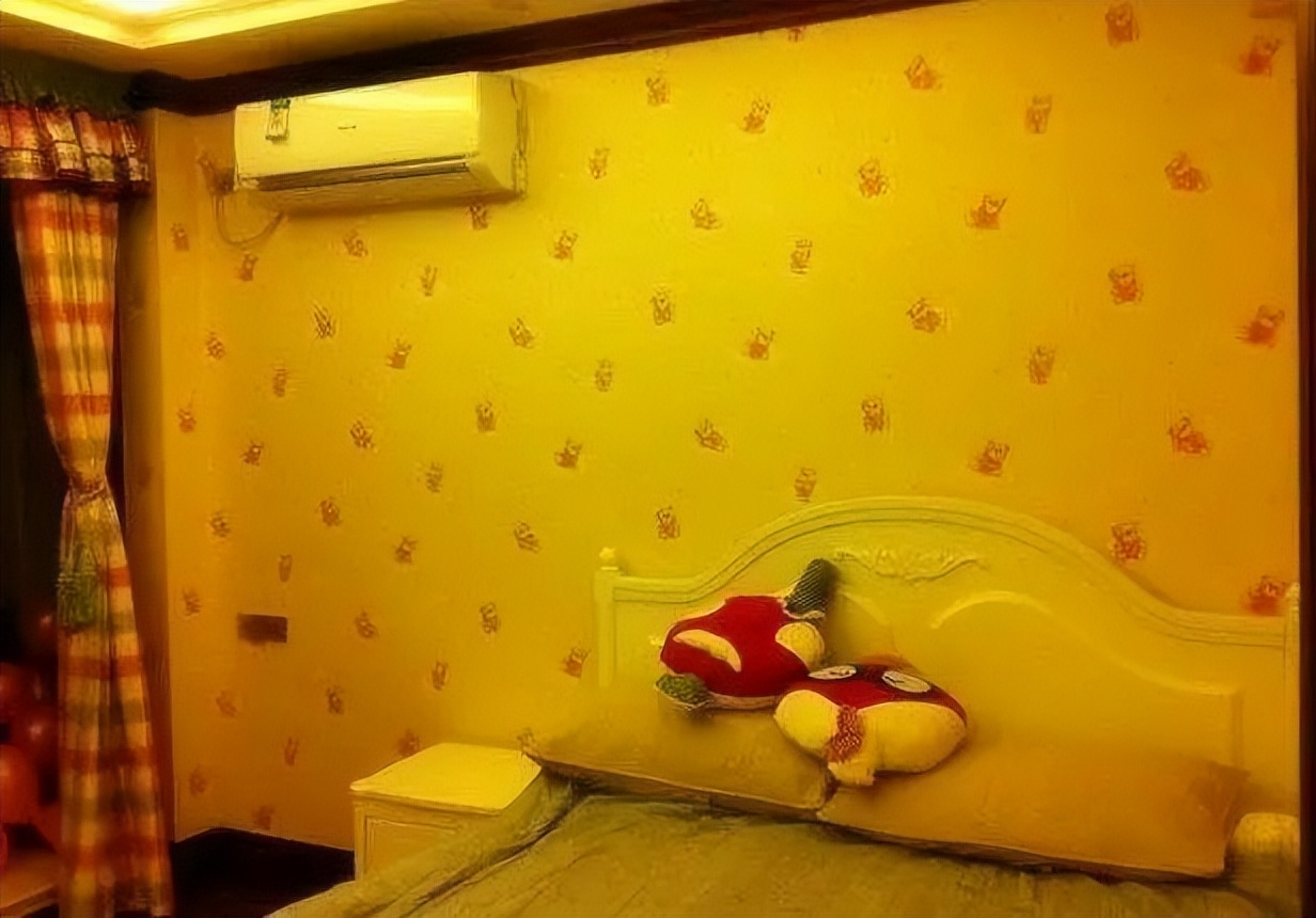 晒晒婆家准备的婚房，装修花120万，光餐桌4万，冰箱你都没见过！