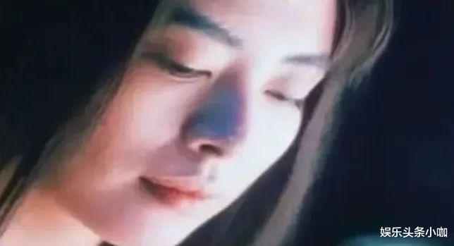 王家卫|他凭什么能将影帝影后轻而易举玩弄于股掌之间?!