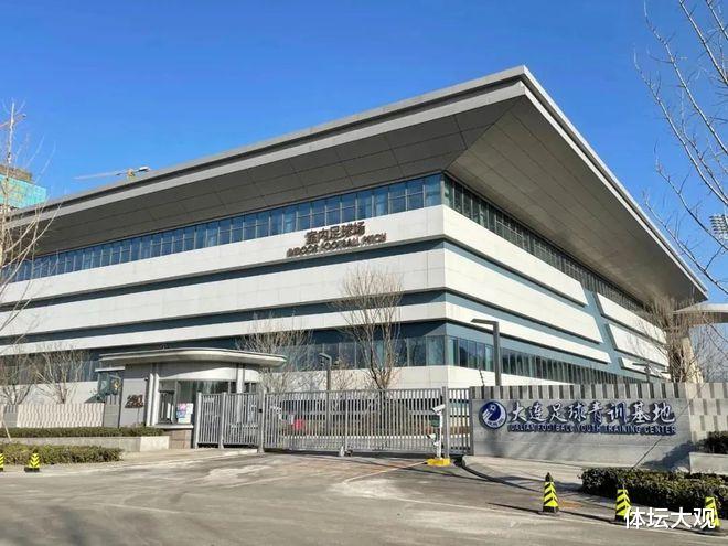 大连|大连人队收到6份简历，主教练怎么定，为1人开绿灯？公告或内有玄机