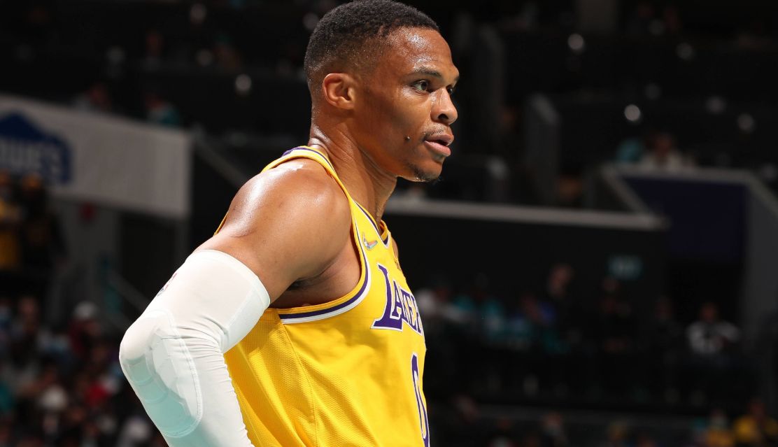 NBA合同即将到期球星,篮网对欧文失望,威少作为交易筹码上架