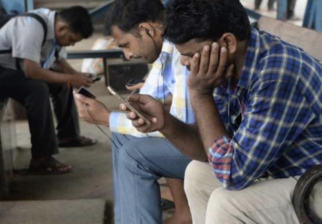 华为鸿蒙系统|印度政府出手，打算给中国手机限价，帮助印度手机掠夺市场。