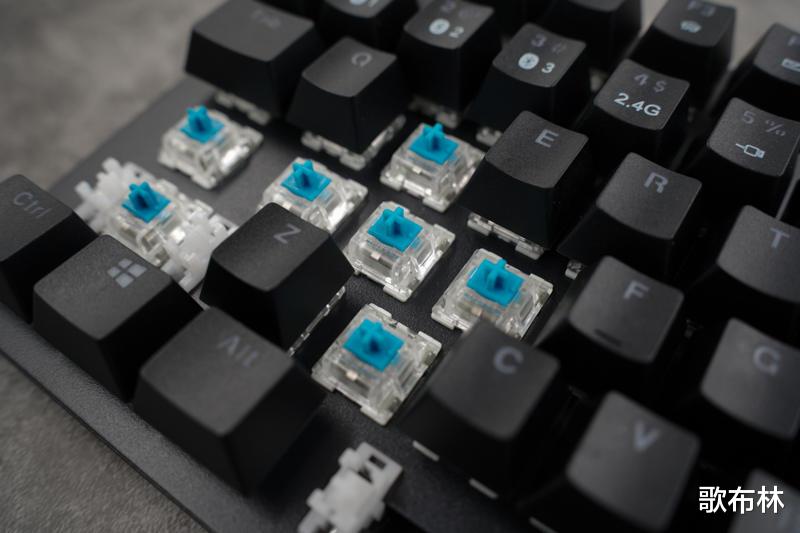 雷柏|500块搞定一套游戏无线键鼠,灯光必须标配,请问还有谁?!