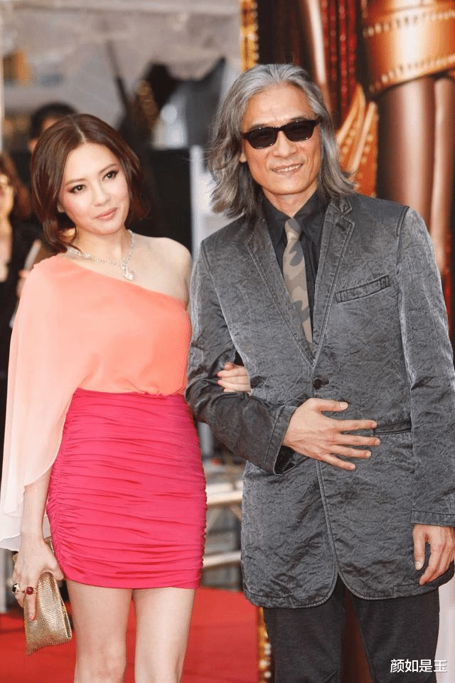 李丽珍|56岁李丽珍身材发福，为她抛妻弃子的男友，最终迎娶了小17岁新欢