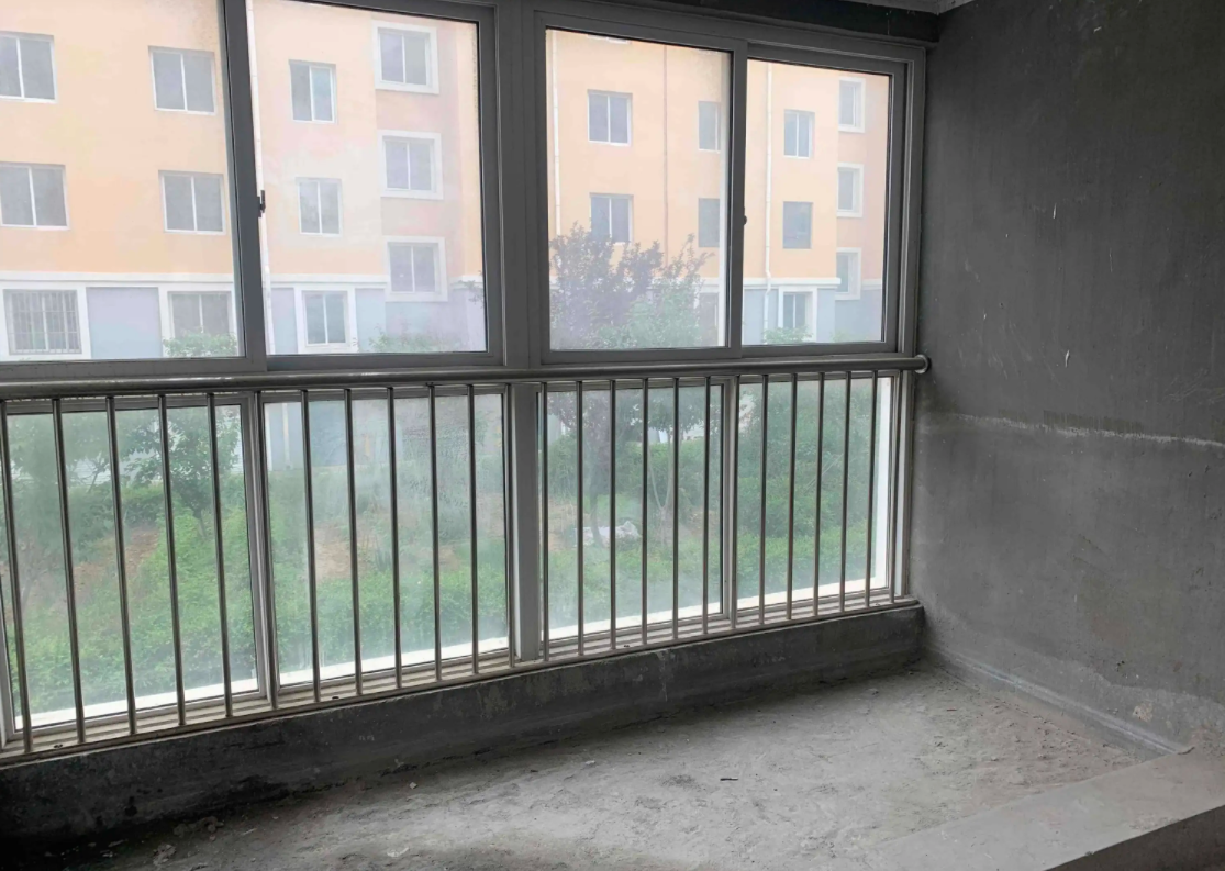 开发商提供的门窗要不要换?来听听老师傅的分析,别盲目跟风