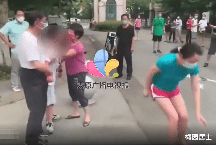 上海10岁恶童拎刀砍人!背后家庭让人细思极恐!