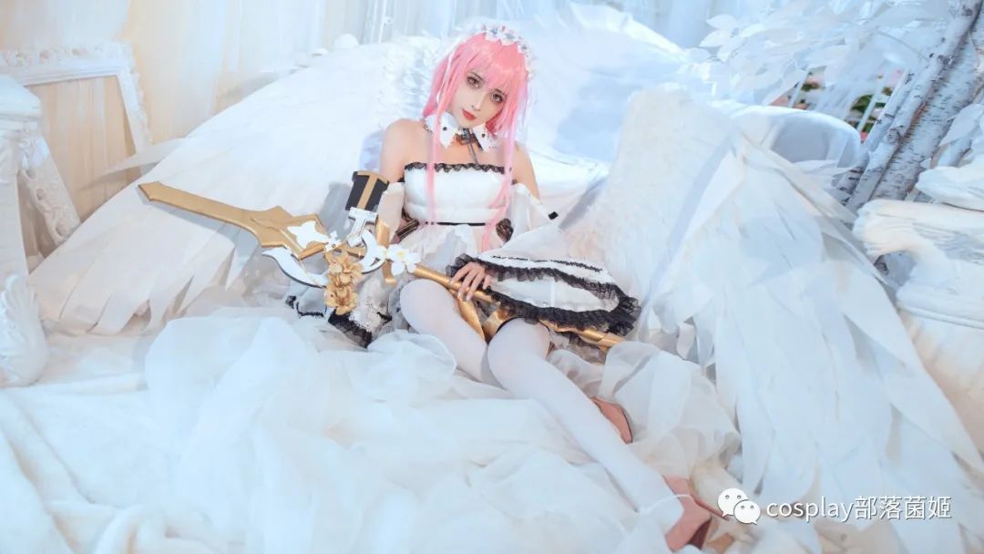 碧蓝航线|cos：碧蓝航线英仙座cos正片@奶狮