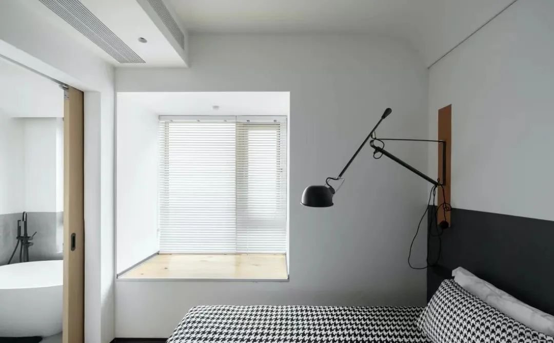 头一次见!141㎡居然把阳台做成吧台,满满人间烟火气~