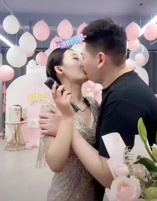 朱之文|看得出来，亚楠还是很怀念在大衣哥家里的生活