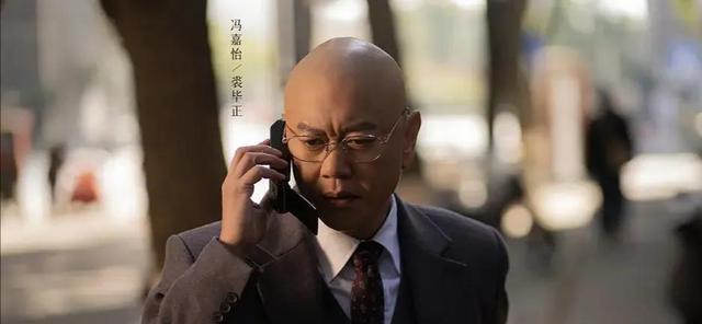 许半夏|《风吹半夏》看到许半夏被关进看守所，才知道裘毕正的卑鄙无耻