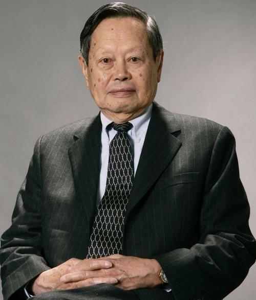 杨振宁:不要花钱给别人做嫁衣!