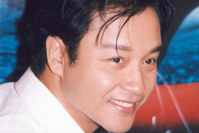 张国荣|张国荣眼光有多“毒”, 一生代言四个广告, 如今一个比一个厉害