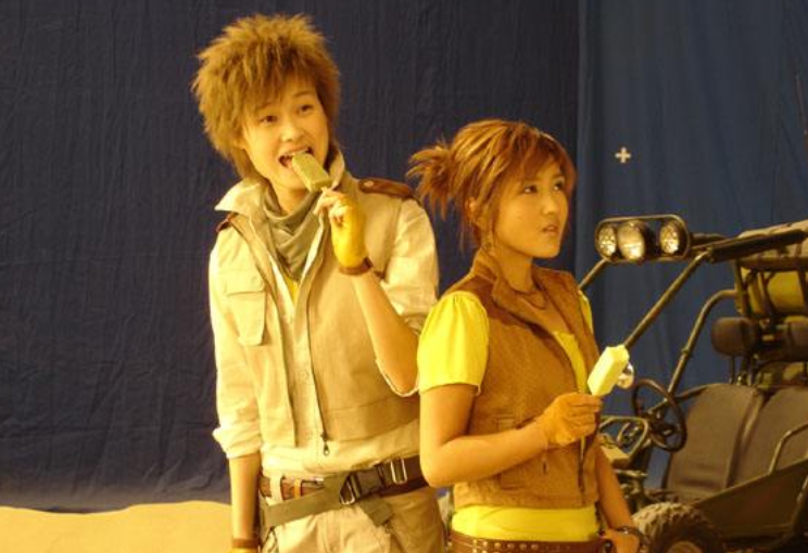 何洁|何洁：失婚后带儿女再嫁，两份责任背后是无奈的眼泪