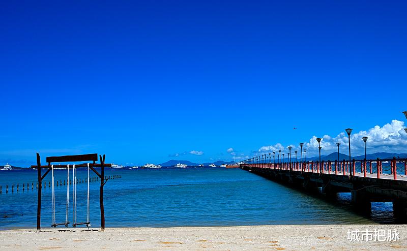 三清山|海南发展定位引争议:对标马尔代夫、巴厘岛、迪拜还是香港?