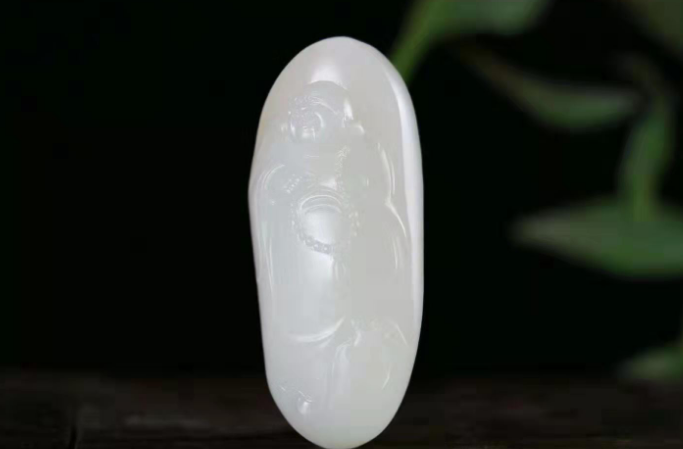 |一位资深收藏爱好家的自述:玩了和田玉之后,你猜我有哪些变化?