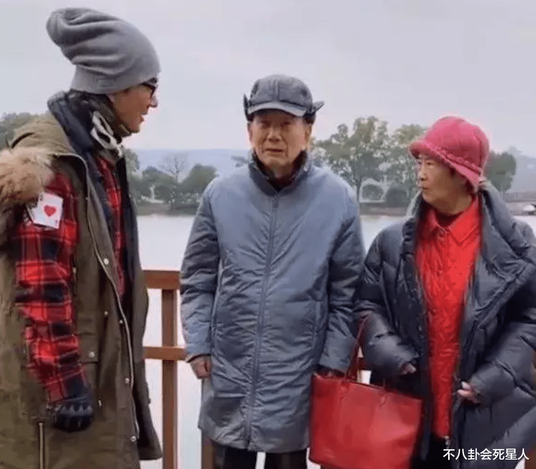 台湾|10位台湾艺人回大陆寻根，有人哽咽流泪，有人激动到腿软?