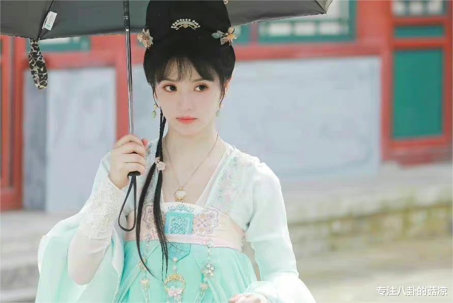 田曦薇|“新晋小花”田曦薇要火？手握四部待播剧，搭档男主一个比一个帅