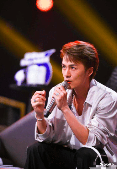 吴克群|吴克群脑残发言被骂惨，多次嘲讽女粉，被指正不仅不改还自认幽默