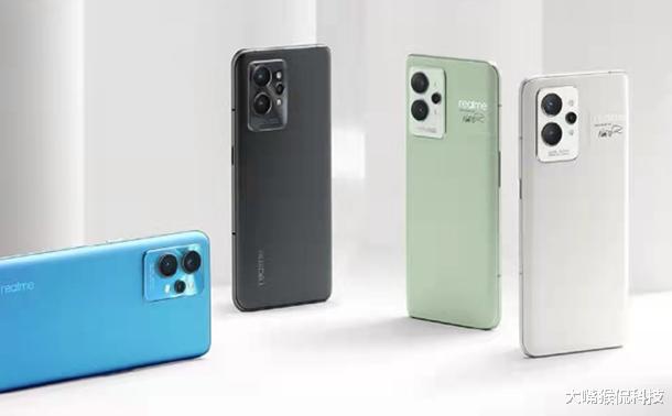 三星Galaxy|骁龙8gen1降价，2k直屏+5000万双主摄，价格新低可以入手吗？