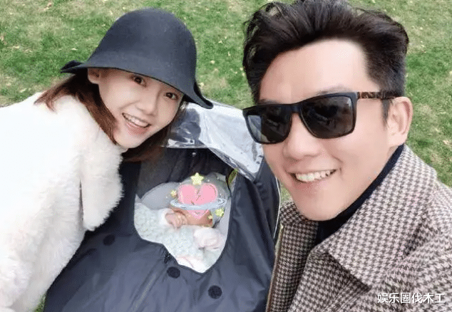 郑恺|郑恺晒医院就医照!身缠绷带周边堆满医疗器械,老婆苗苗并未陪伴