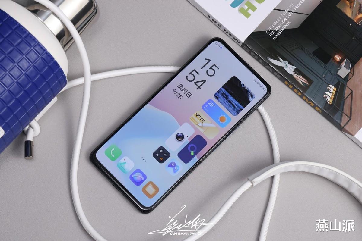 千元屏下摄像头手机中兴Axon30S体验:这全面屏起码够iPhone追5年