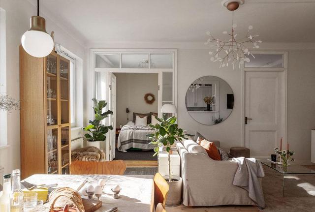 一家人住的美屋,木头阳光带来温暖质感,舒适内饰诠释美好日常