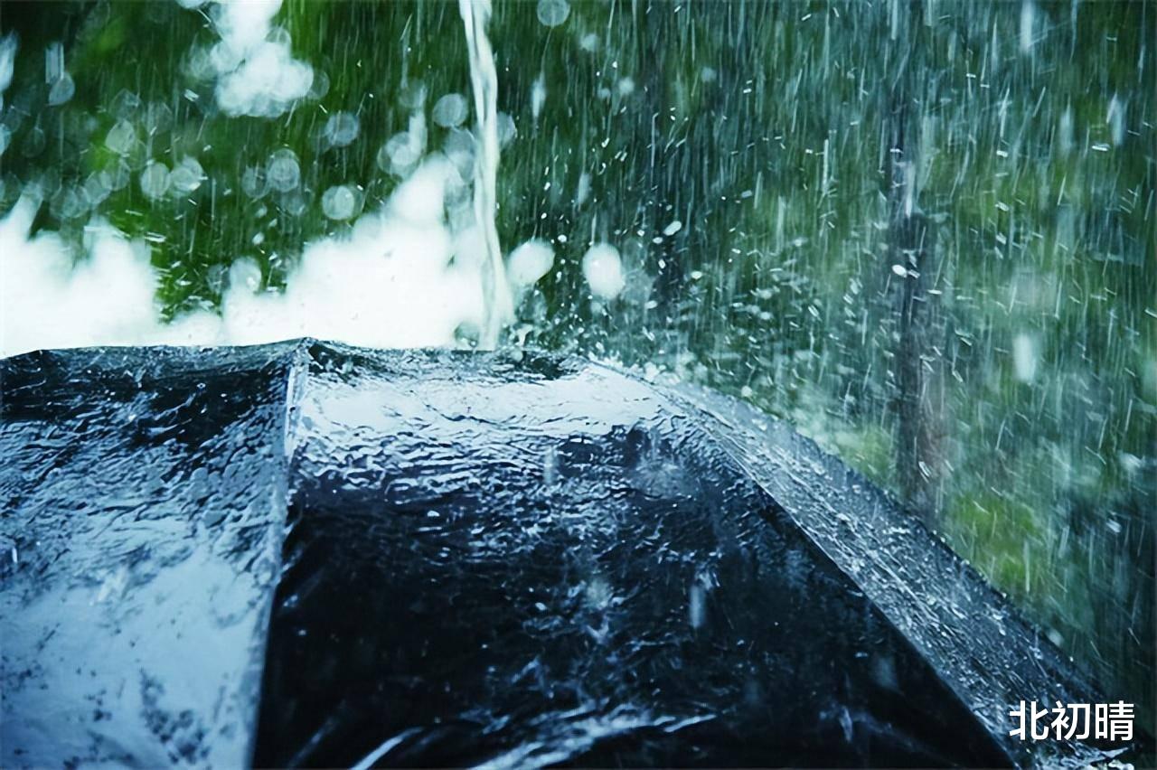 如果地球连续下雨一年,地球会变成什么样子?人类会灭绝吗?