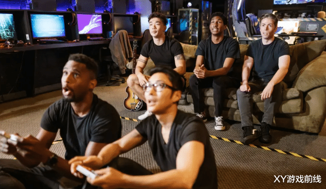 游戏社交性被淡化，手游越发单机化，玩游戏找异性的诱惑都没了