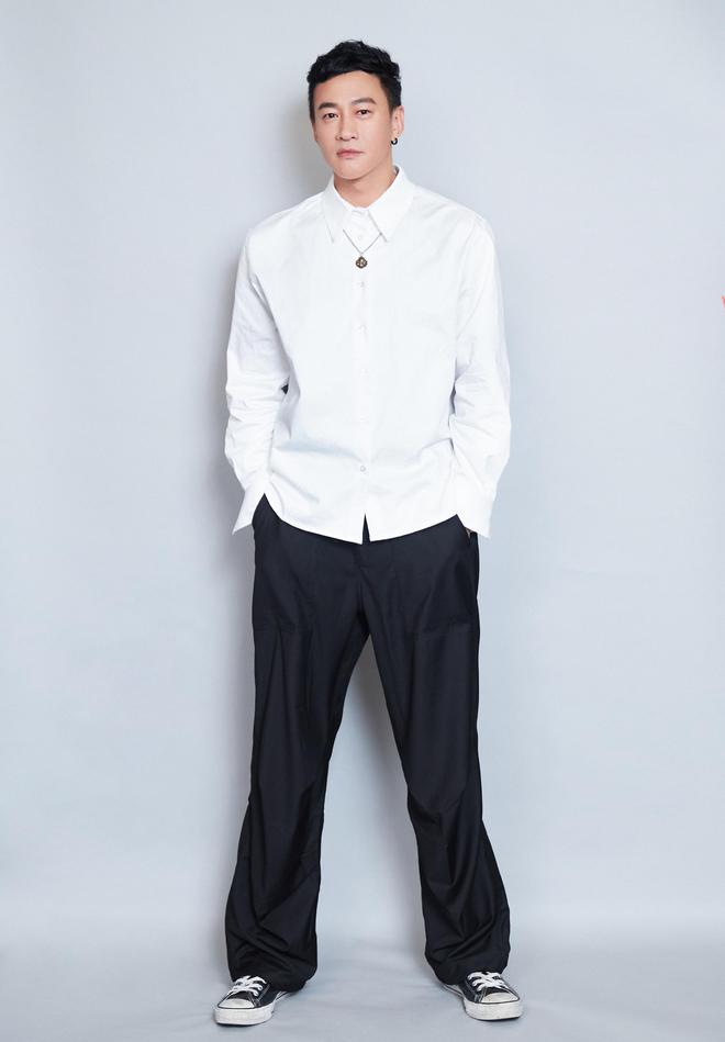 何润东|何润东：不畏踏出舒适圈，不惧当下变化