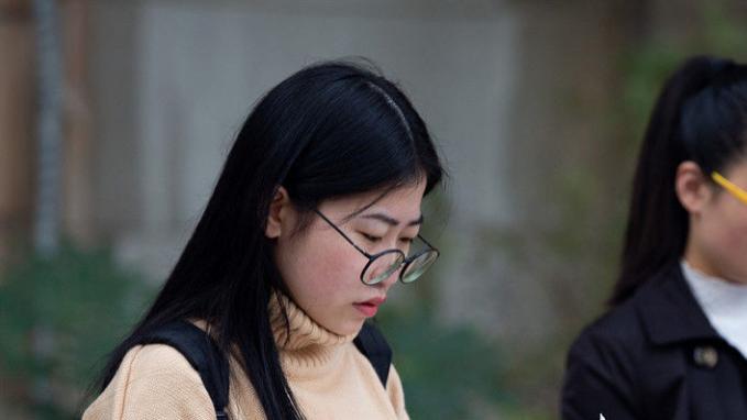 21岁女学生被媒婆忽悠，见面才告知离异有俩娃，不愿意被说眼光高