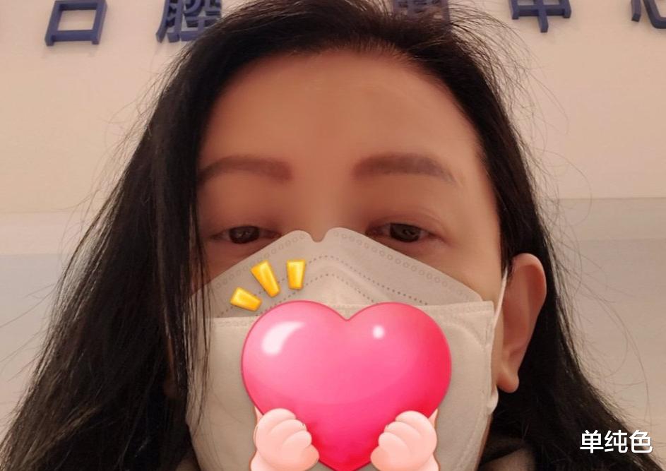 窦骁|56岁曾华倩刘嘉玲，55岁黎美娴57岁张曼玉，“梁朝伟女人”的战争