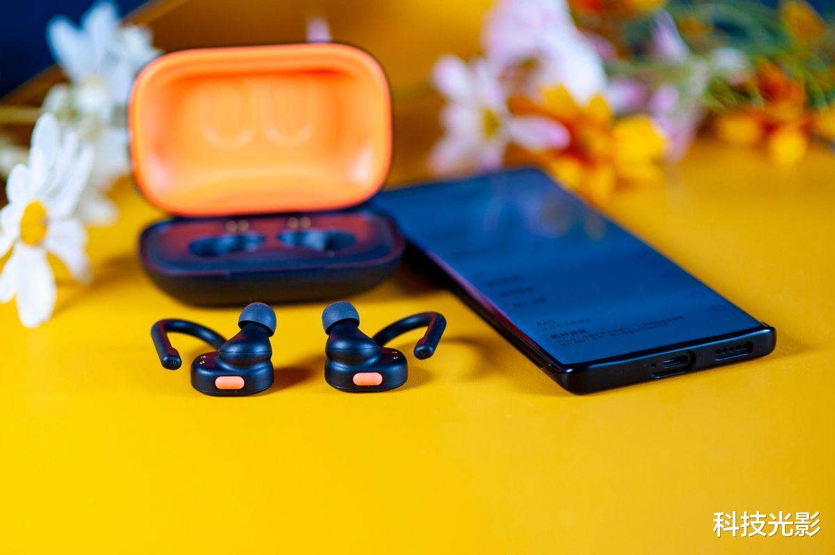 无线耳机|运动潮牌,滑雪伴侣——骷髅头Skullcandy智能版评测