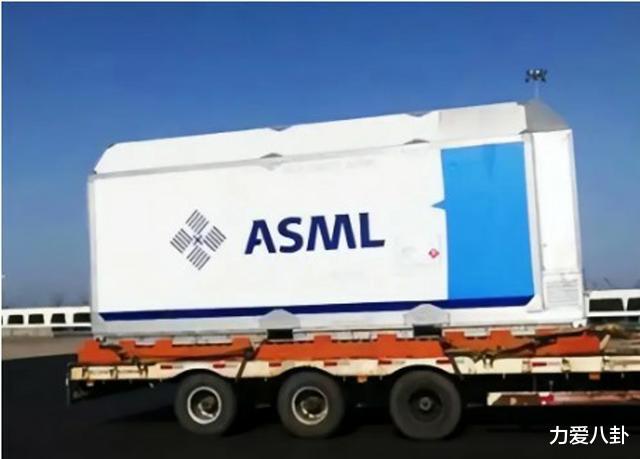 芯片|芯片转机可能出現？佳能、尼康联合研发光刻设备，ASML开始坐不住