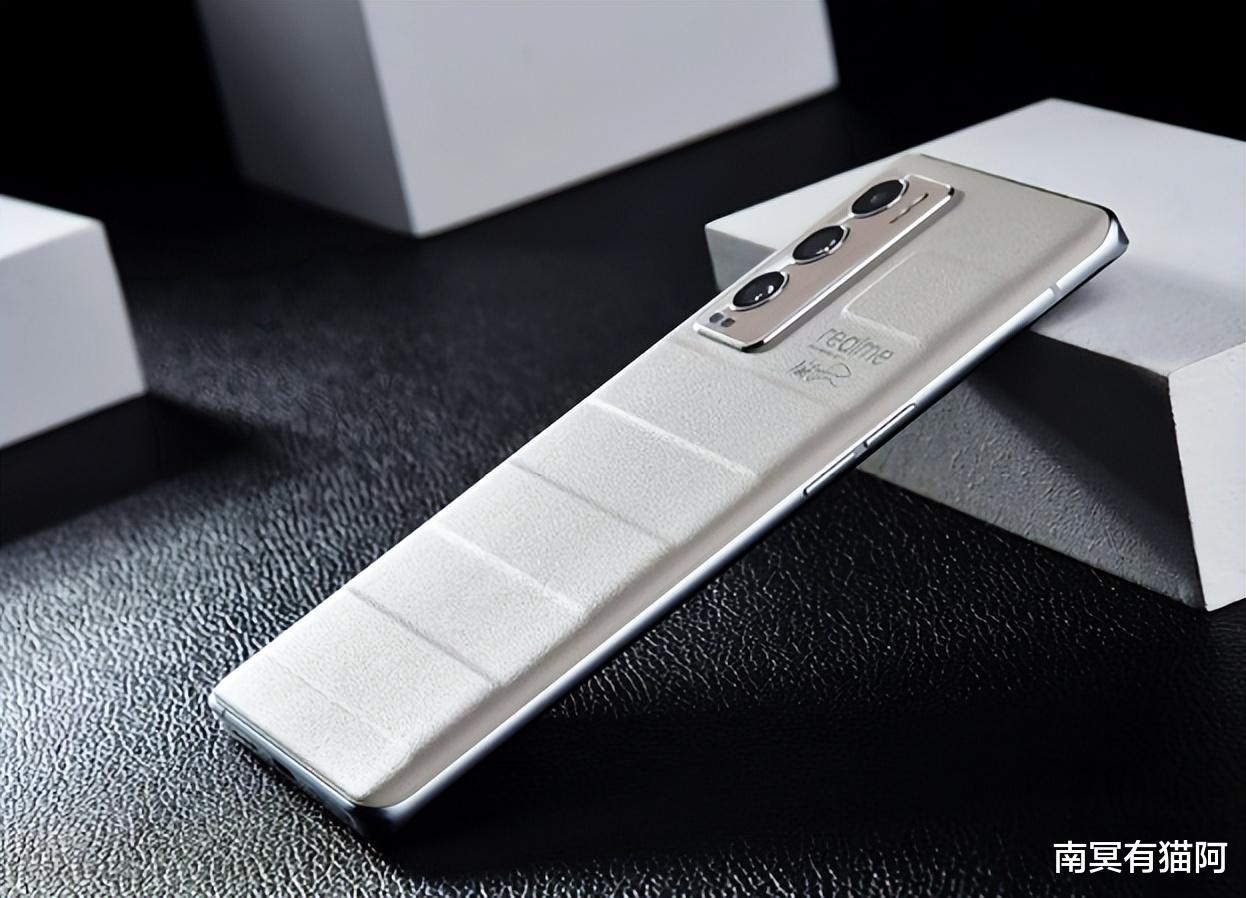 摄像头|几乎零差评的2款手机，价格适中不卡顿，性价比非常高