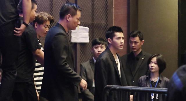吴某凡公司千万资产被冻结,品牌方依次维权,哥哥在牢里喊冤