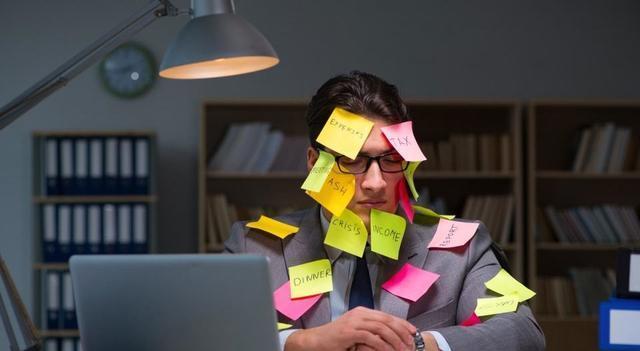 |领导给员工升职加薪后，切记不要送礼答谢，高情商的员工这样做