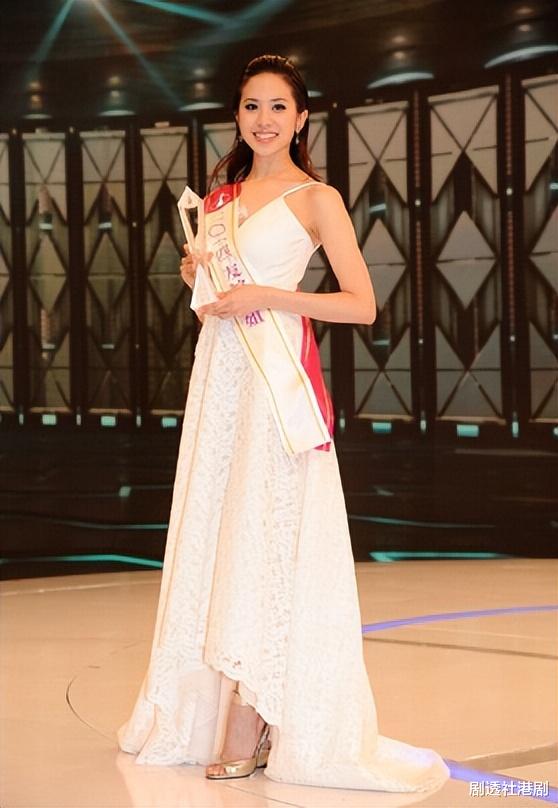 乳腺癌|情不再！前港姐冠军默认与艺人男友4年情玩完，现单身求介绍异性