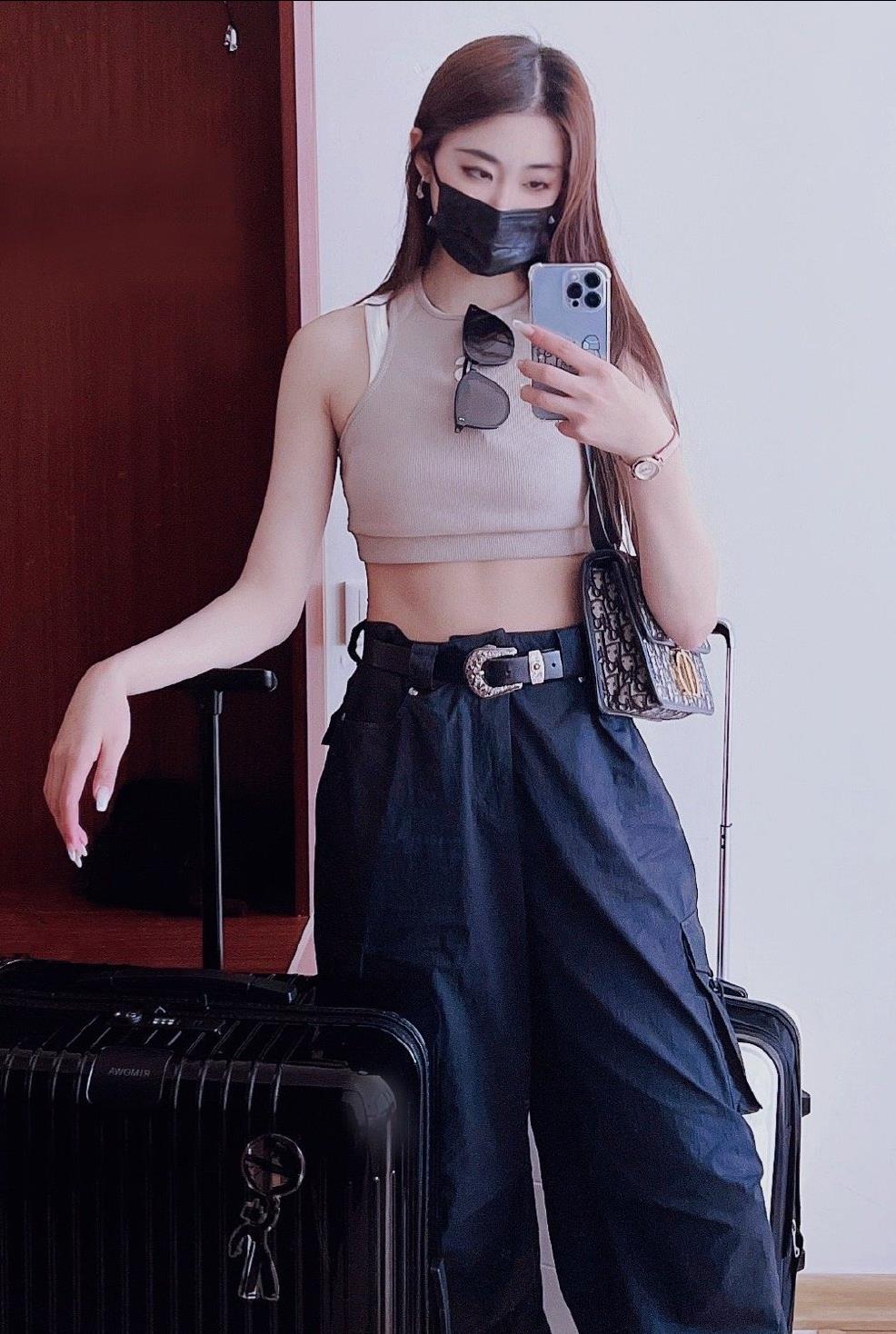 花滑|花滑女神陈虹伊穿着“火辣”，面容清秀身材傲人，曾被骂到关评论