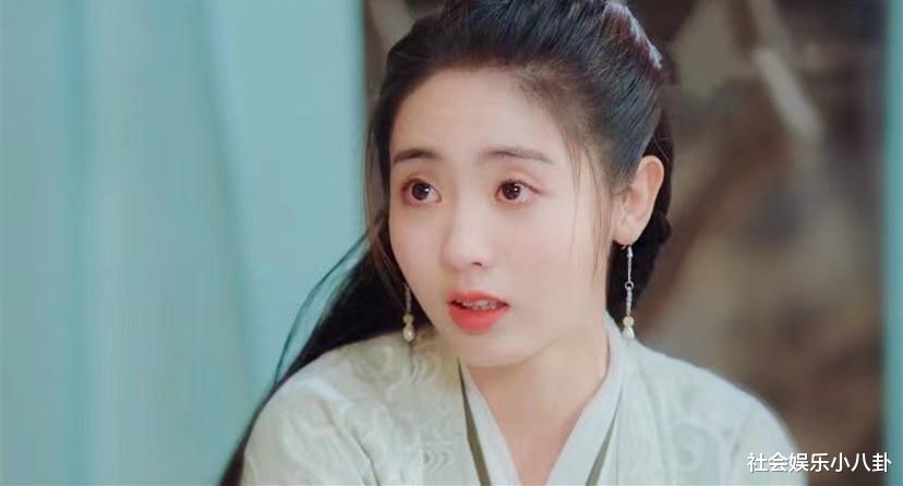 邢菲|邢菲新剧告别“傻白甜”，出演腹黑女主，新造型被质疑模仿宣璐