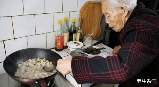 甲状腺|卫生组织呼吁：停止使用1“绞肉机”，再不扔掉，甲状腺或“烂如渔网”