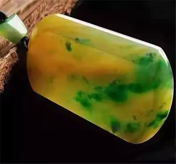 翡翠|迷人的翡翠的价格远未到位！