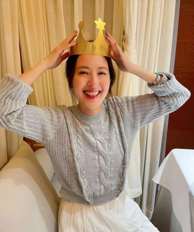 唐诗咏|被称为最佳女友,却受渣男多次劈腿,今41岁仍单身一人