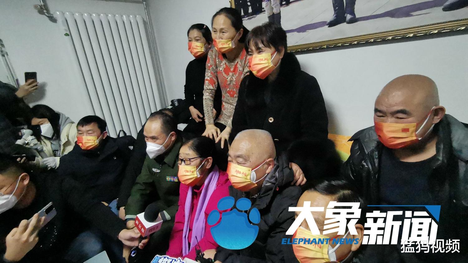 刘洋|神舟十四号成功着陆！刘洋父母准备“惊喜盲盒”等女儿回家