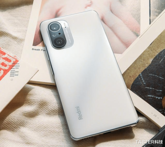 高通骁龙|红米K40甘拜下风！素皮+65W+120Hz，高通骁龙888旗舰降至1899