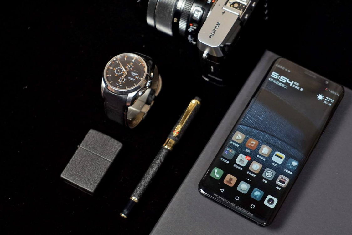 华为鸿蒙系统|万元神机跌至1524元,鸿蒙OS+曲面屏,沦为低档千元机