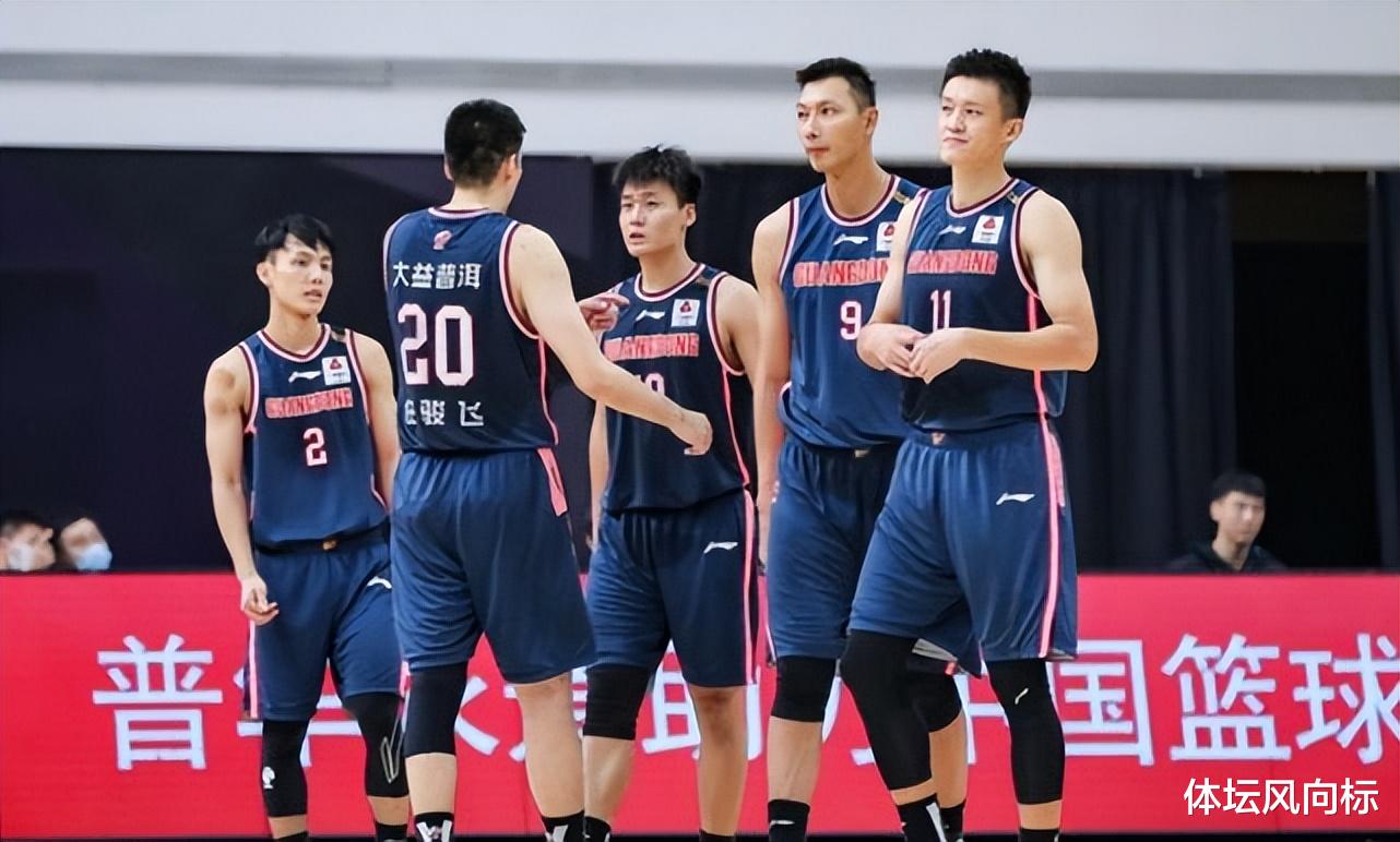 广东男篮|7人续约难倒朱芳雨，2老将拒绝退役，杜锋或1800万引援男篮第一人
