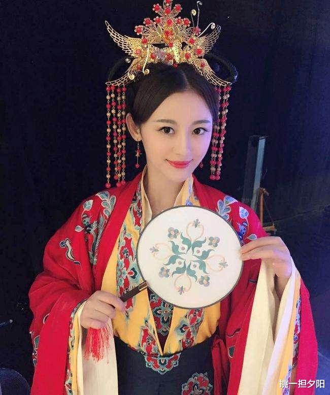 徐婷|娱乐圈“樊胜美”，1人养8人，26岁全身溃烂离世，徐婷经历了什么